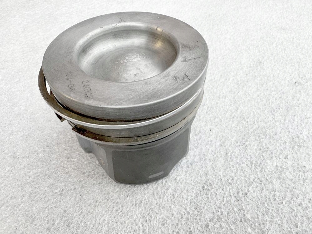 фото №1, Поршень 0851e 2r1 24ev2 toyota proace 2,0d4d оригинал