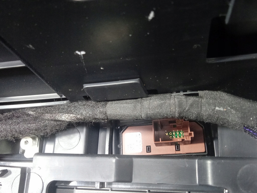 фото №12, Peugeot 508 i lift туннель средний подлокотник кожа eu