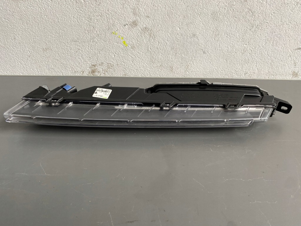 Купить Led правый бампер porsche cayenne iii 9y0941182b