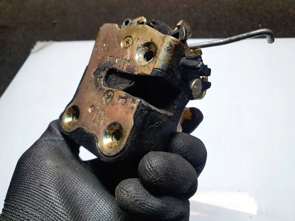 фото №8, Chrysler pt cruiser 2004 замок двері передніх