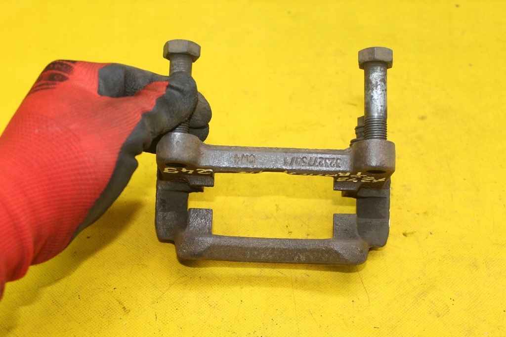 фото №6, Скоба суппорт задняя renault trafic ii opel vivaro i