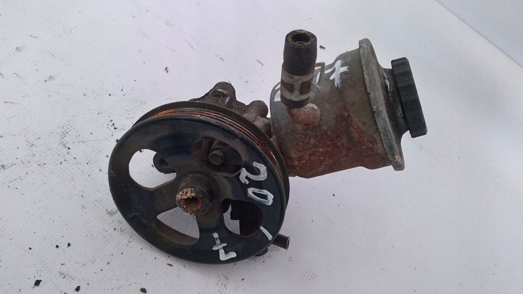 фото №1, Toyota yaris i 1.0 vvt-i насос підсилювача