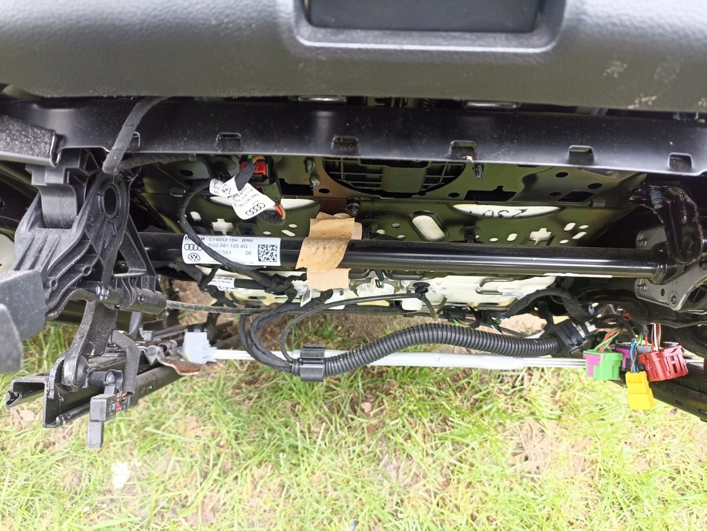 фото №12, Сиденья заднее сиденье кожа комплект audi a4 b9 s-line sedan uk