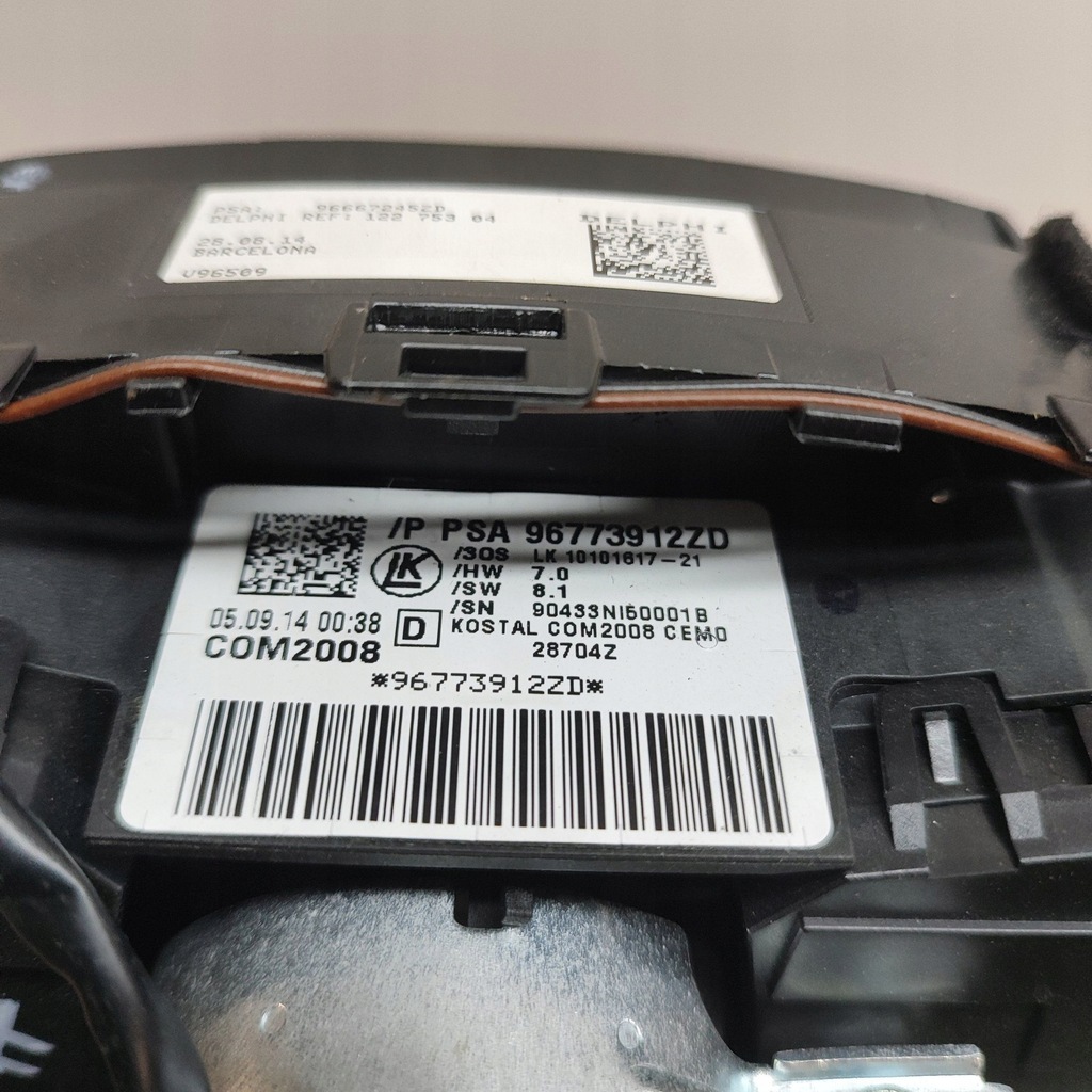 фото №10, Peugeot 5008 2014 рычаг / переключатель поворотники