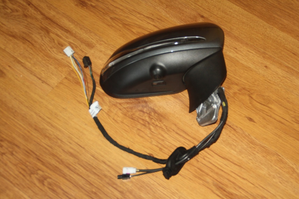 W205 купе кабріолет  асистент камера a205 905 97 06 gps 8+8+1+1 Ціна