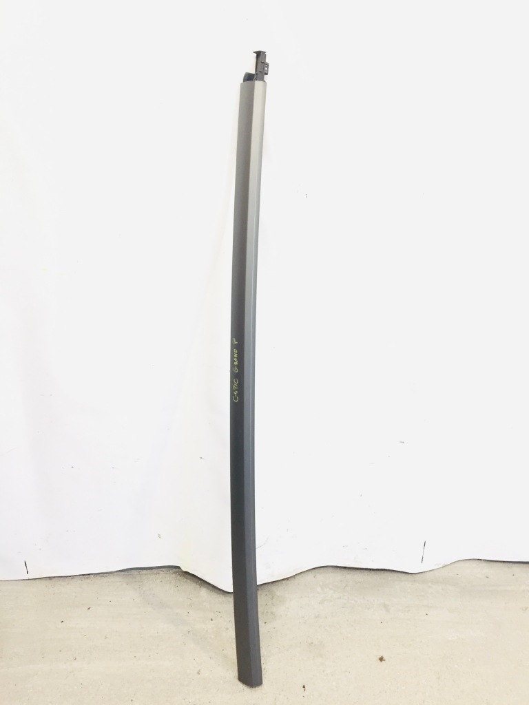 фото №1, Молдинг кровельная середина правый c4 grand picasso ii