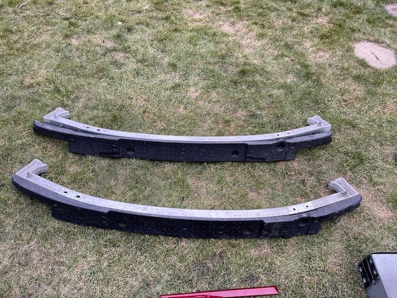 Купити Tesla model y балка передня абсорбер перед orygin