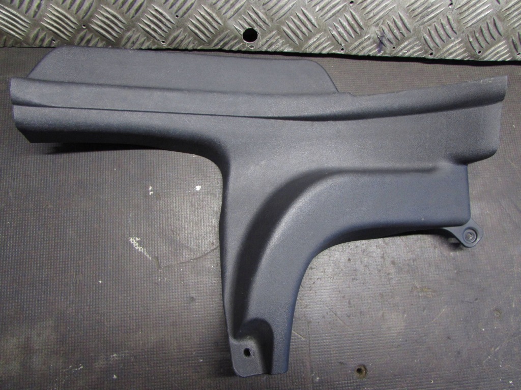 Купити Молдинг поріг 858852l000 hyundai i30 1.6 crdi 07-10 r.