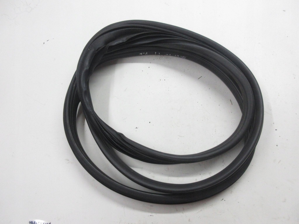 фото №1, Renault scenic ii 1.5 dci 106km k9k 732 прокладка двері перед лівий