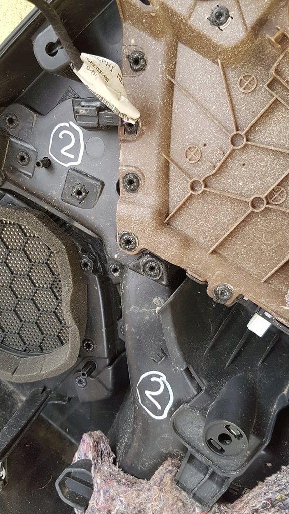 фото №8, Обшивка двері лівий задня peugeot 508 ii