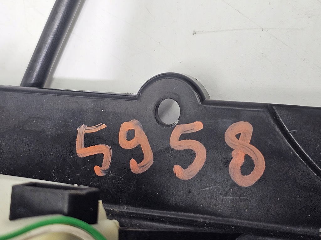 фото №10, Выборщик передач трос renault zoe i #5958