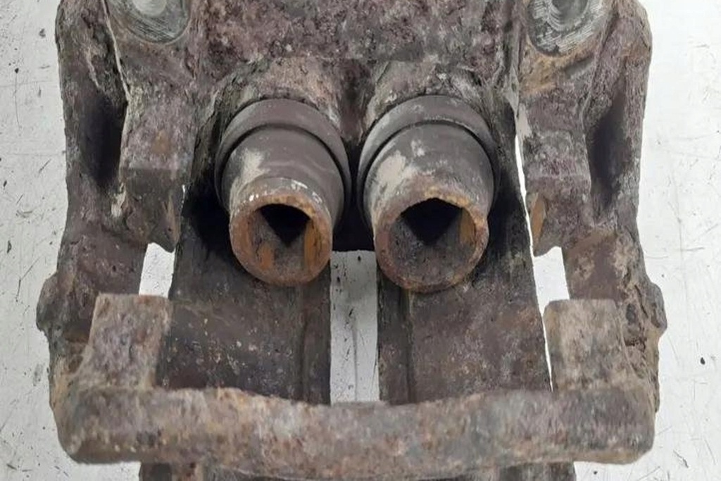 фото №8, Суппорт тормозной передний левый renault trafic ii фургон fl 7701050919