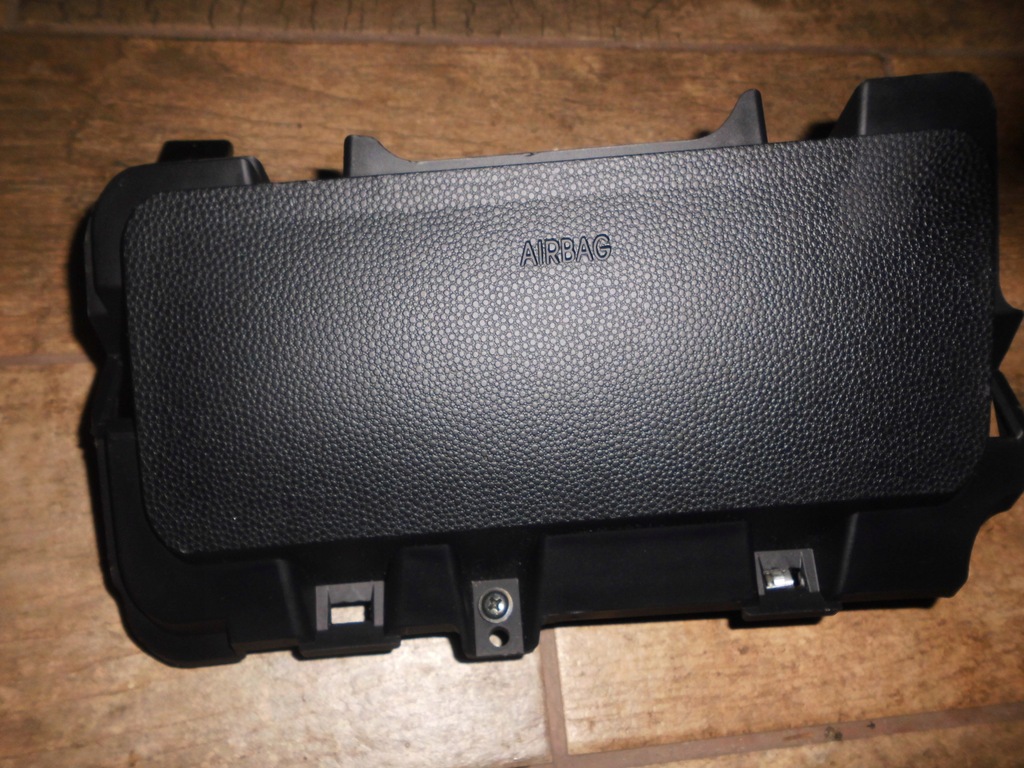 фото №5, Kia picanto консоль + 3 x подушка безпеки