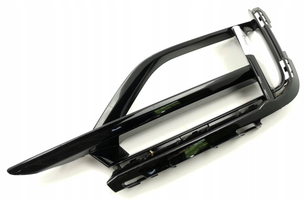 фото №1, Решітка решітка радіатора бампера vw golf vii 12- 2216351