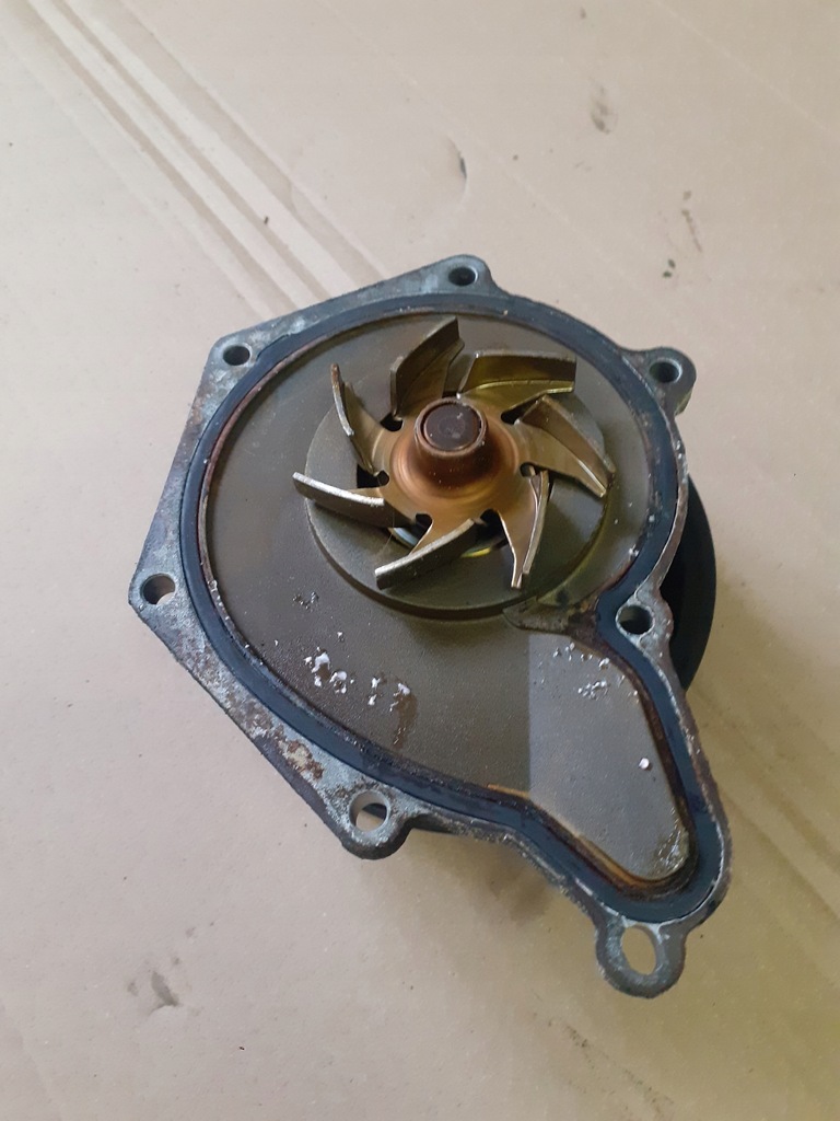 фото №2, Насос wody audi 2.7 3.0 tdi 059121031l