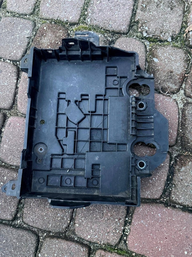 фото №1, Корпус акумулятор renault clio iii 1.5 dci 8200314273