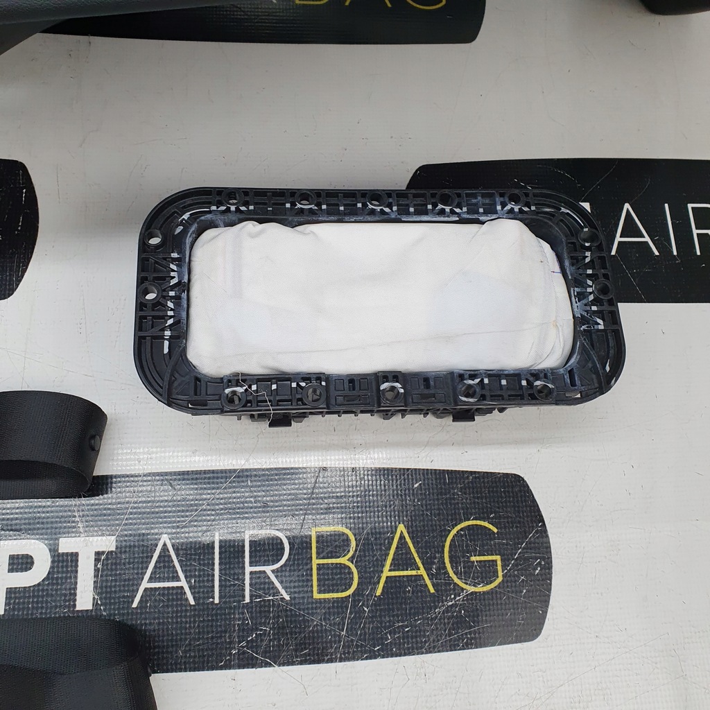 фото №10, Bmw x6 g06 приборная панель консоль подушки безопасности ремни подушка безопасности