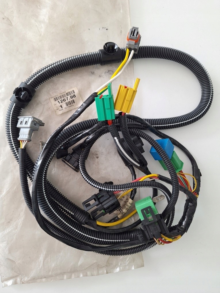 Купити Джгут вентилятора peugeot 406 оригінальний номер 126798