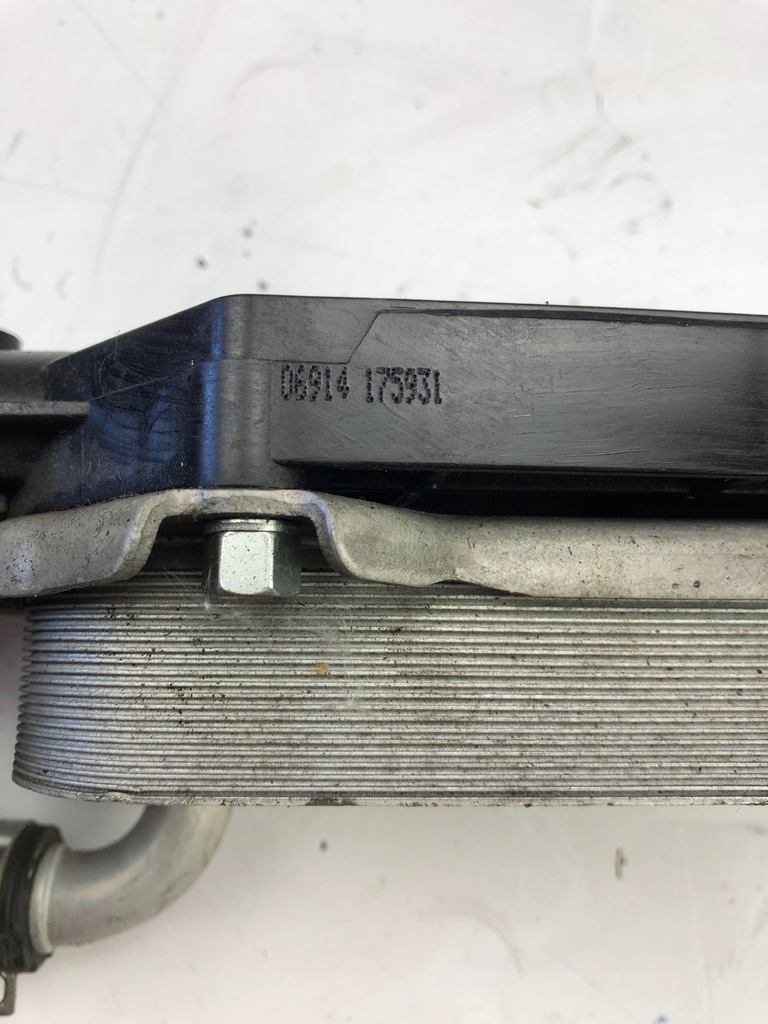 фото №5, Toyota rav4 corolla 2.0 радіатор оливи 157100r011