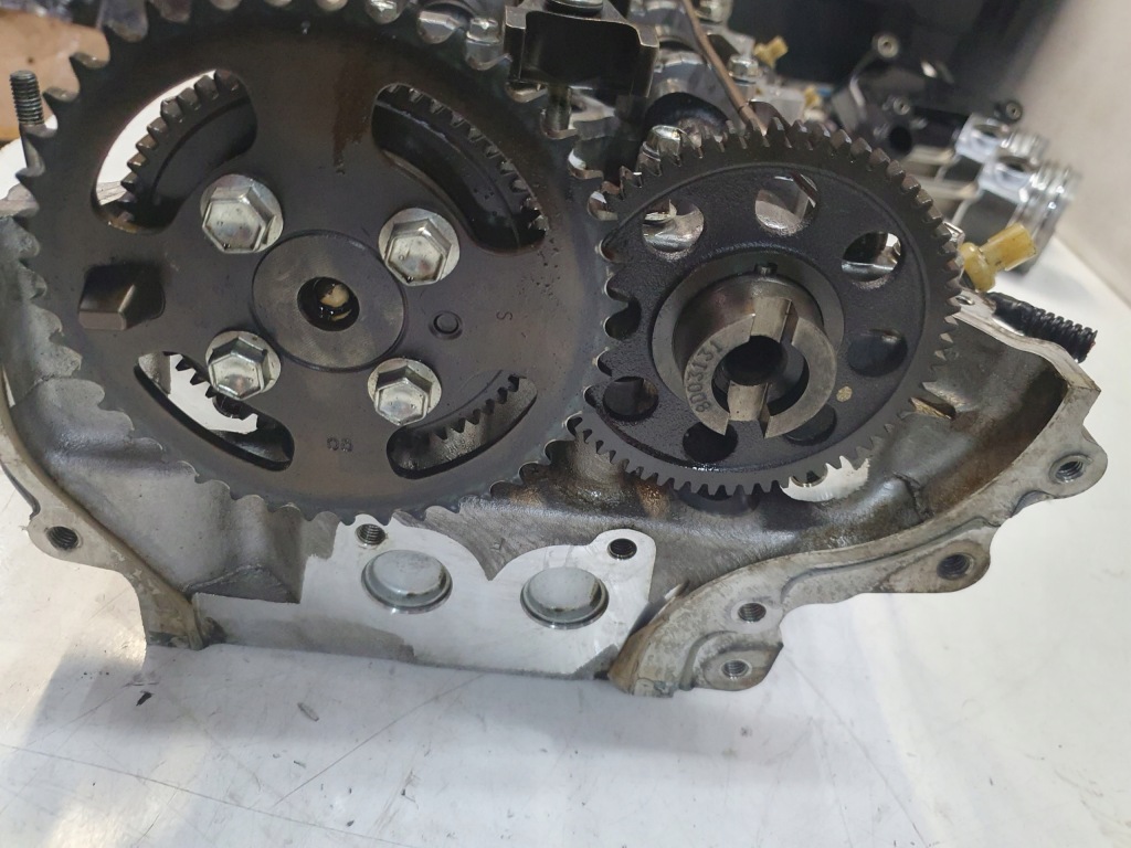 фото №9, Головка комплектная toyota t25 1ad 2.0 d4d