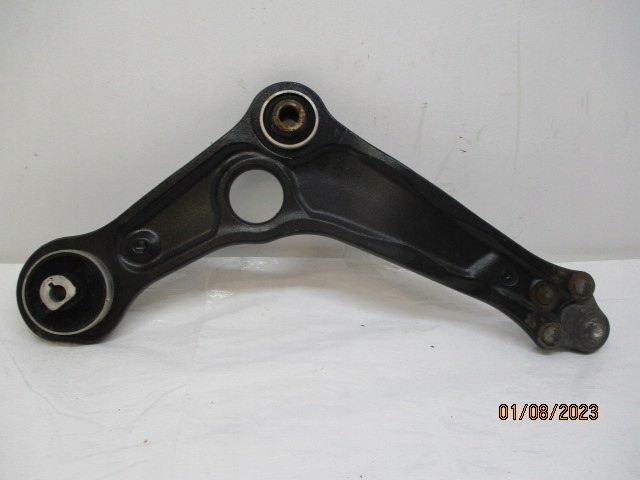 фото №9, Renault megane iv важіль лівий 1.6 dci