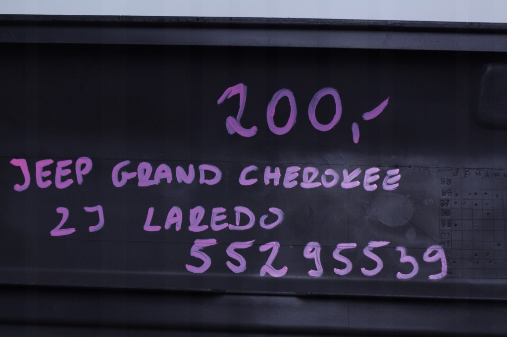 фото №6, Молдинг накладка двері перед jeep cherokee laredo