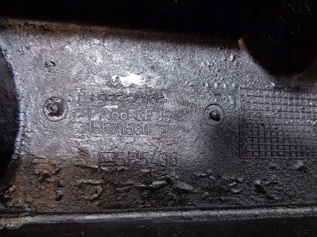 фото №8, Капот крышка клапанов клапанная 55564395 fiat croma 2 ii 1.8 16v 2005-2011r.