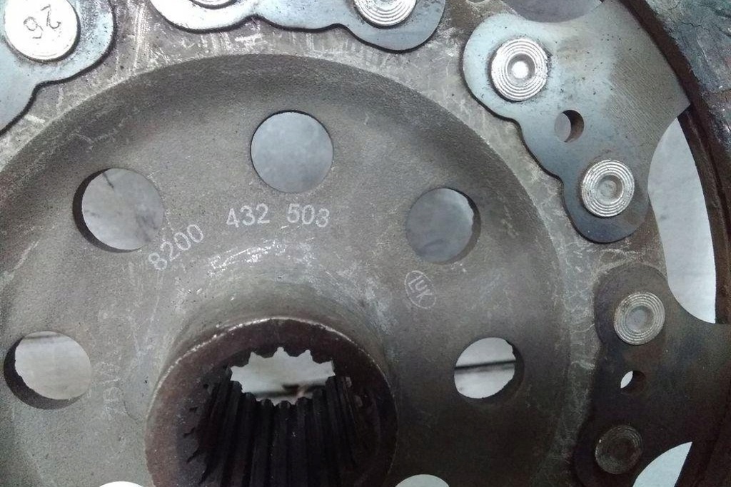 фото №1, Диск сцепления renault espace iv jk0/1_ 8200432503 2.0l дизель 2007