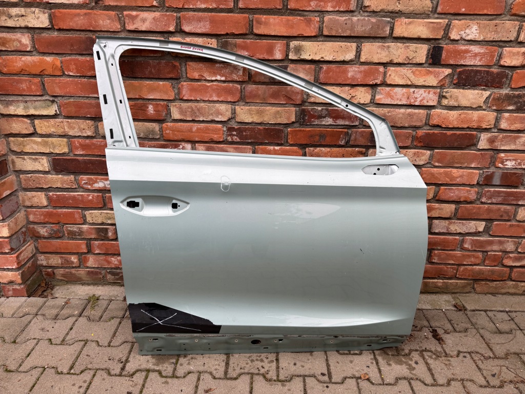фото №1, Skoda enyaq дверь передние правое giełda poznań