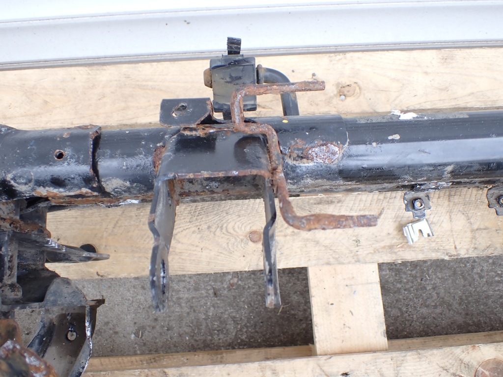 фото №11, Подрамник задняя балка задняя подвеска citroen ds5 hybrid europa