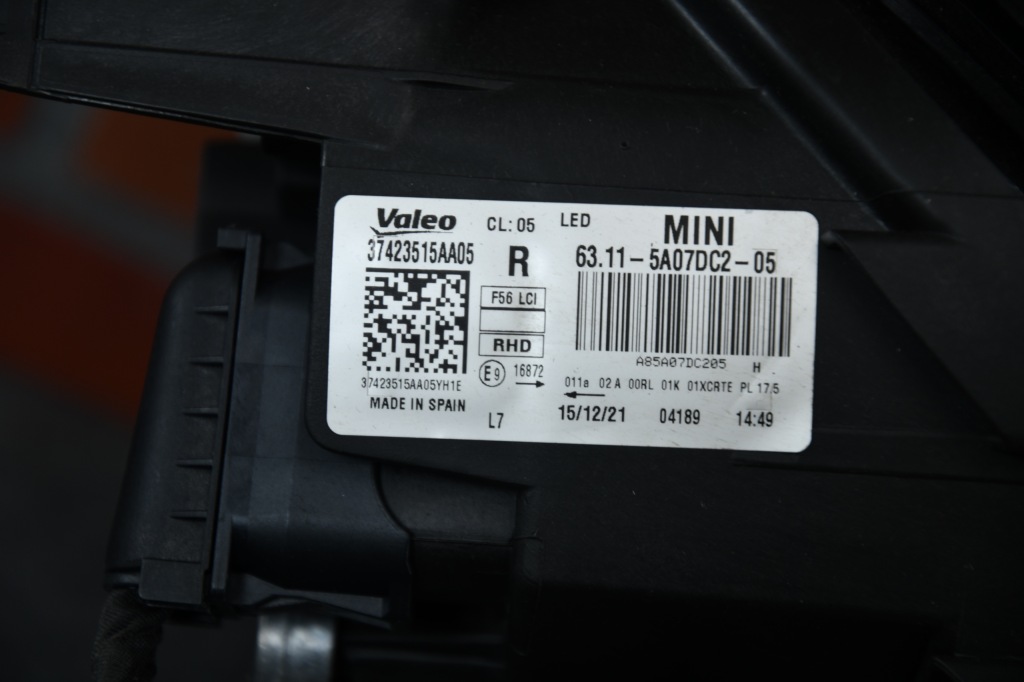 Фара правый  mini cooper f54 f55 f56 f57 led адаптивный черный line в Украине