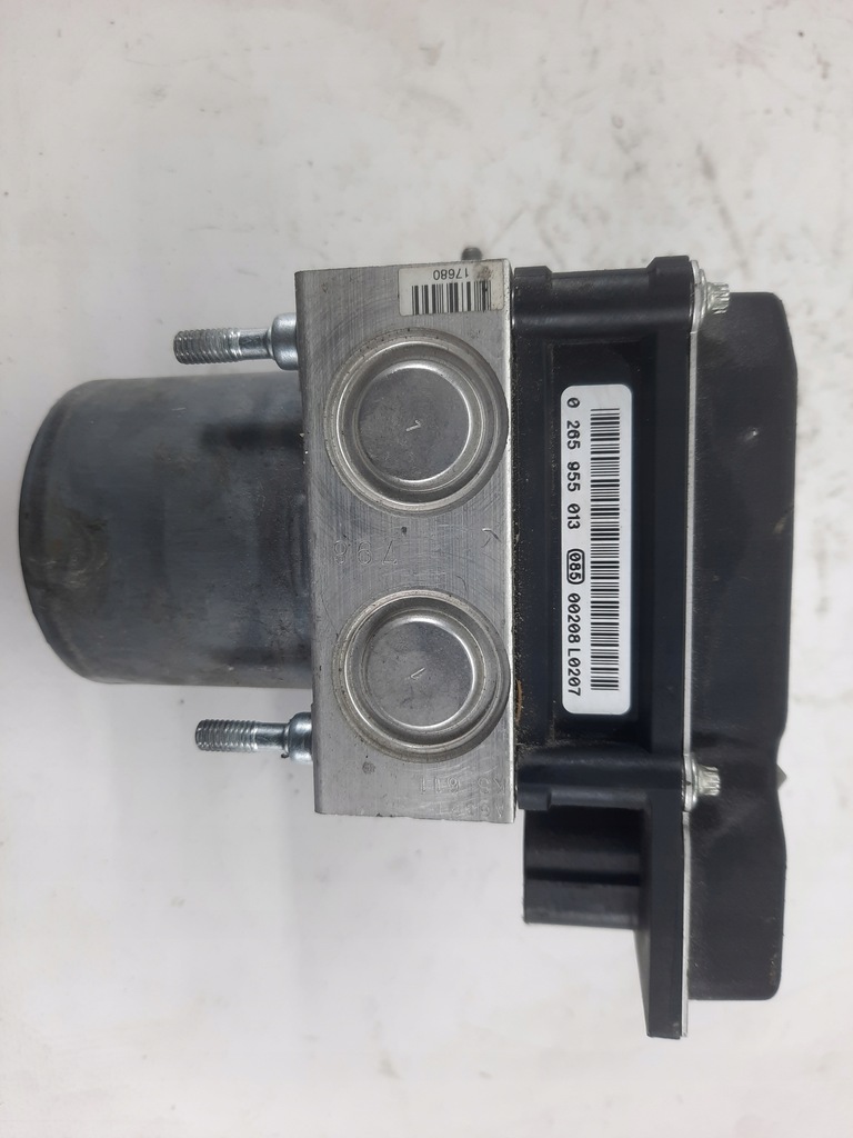 фото №10, Насос abs suzuki kizashi 56110-57l02 0265239015