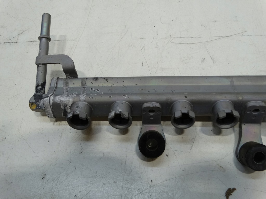 фото №8, Молдинг впрыскная toyota aygo 1.0 vvt-i 72km 9505u