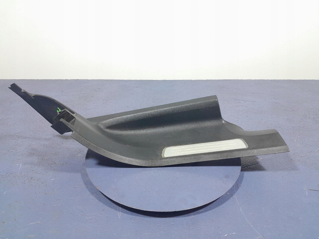 Купити Volvo xc90 2 молдинг накладка поріг задня права підсвічена 31363748