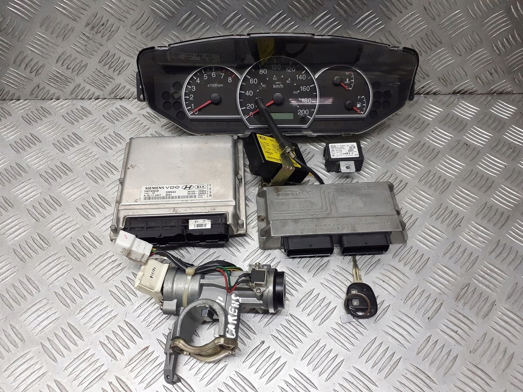 фото №1, Набор стартовый kia carens ii 2.0