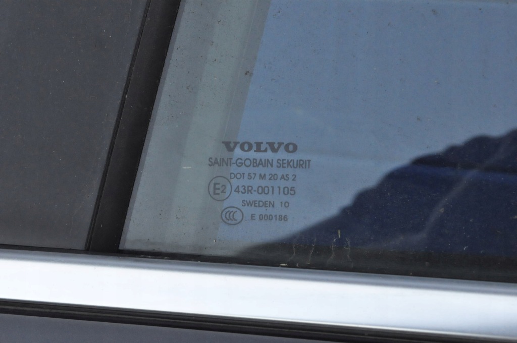 фото №9, Volvo v60 дверь левый задняя задние полный ручка