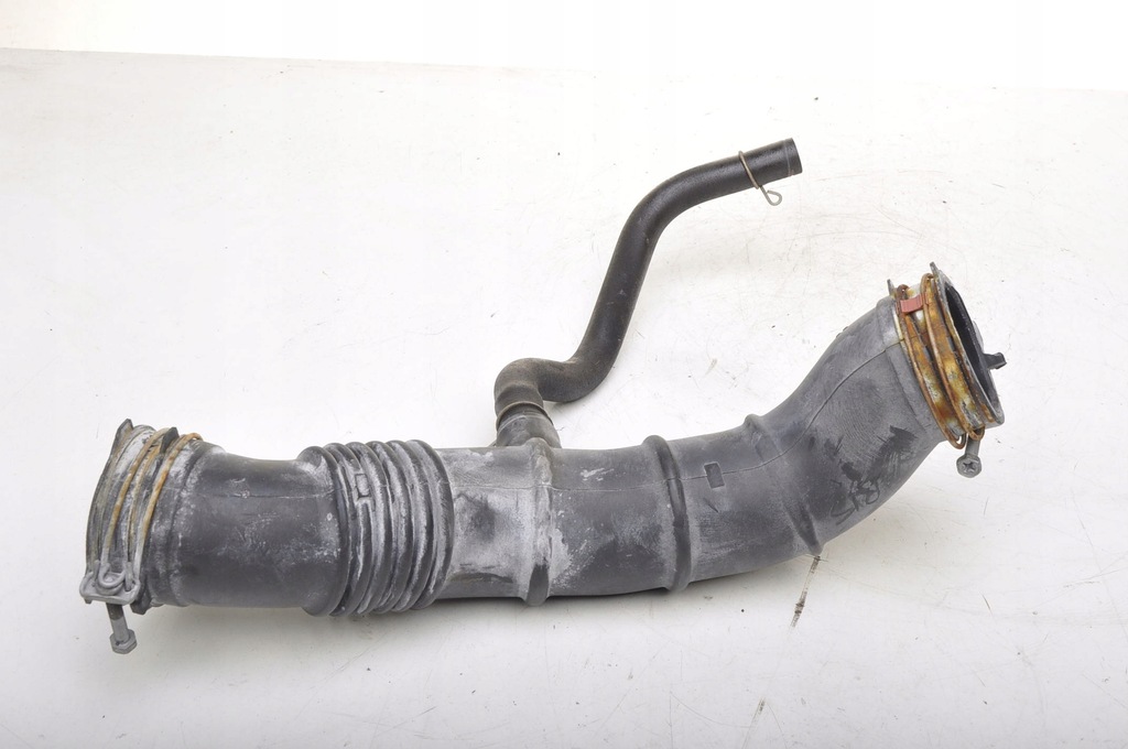 фото №1, Toyota yaris iv 1.5 hybrid труба воздухозаборник воздуха 17880-k0040