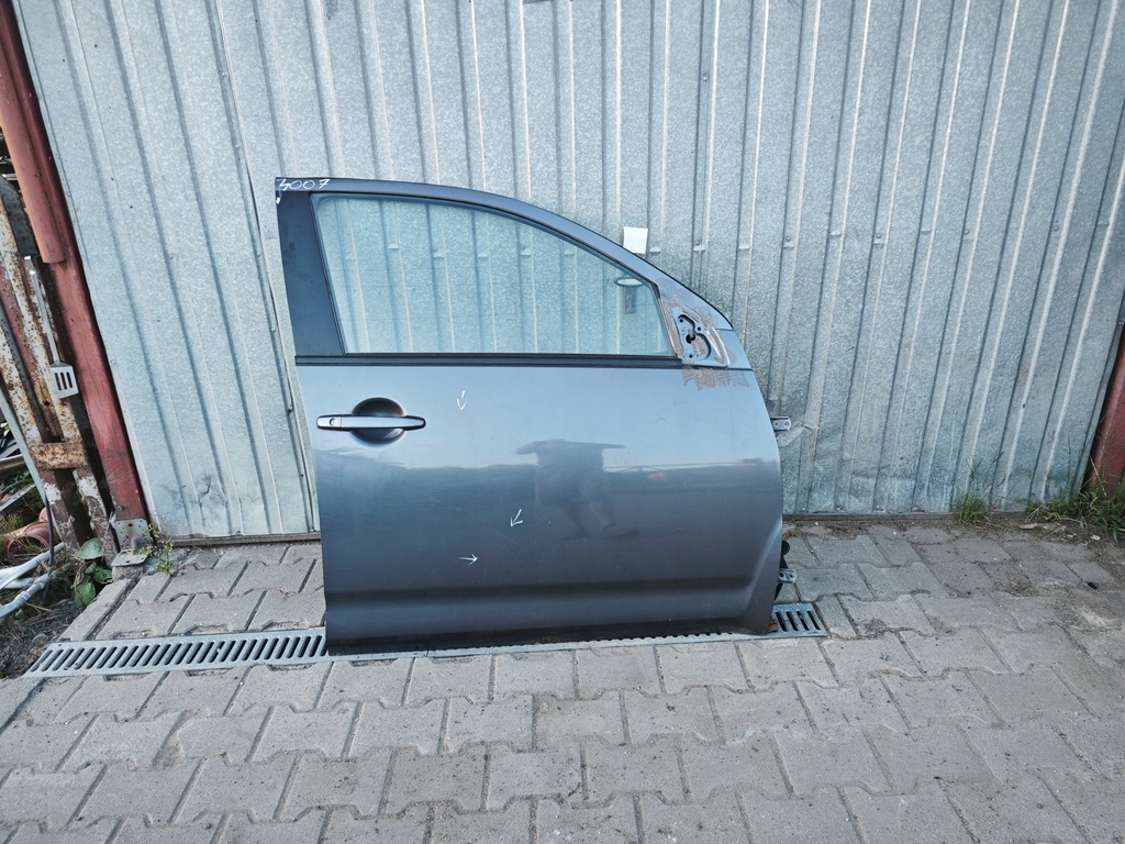 фото №1, Peugeot 4007 дверь правый перед