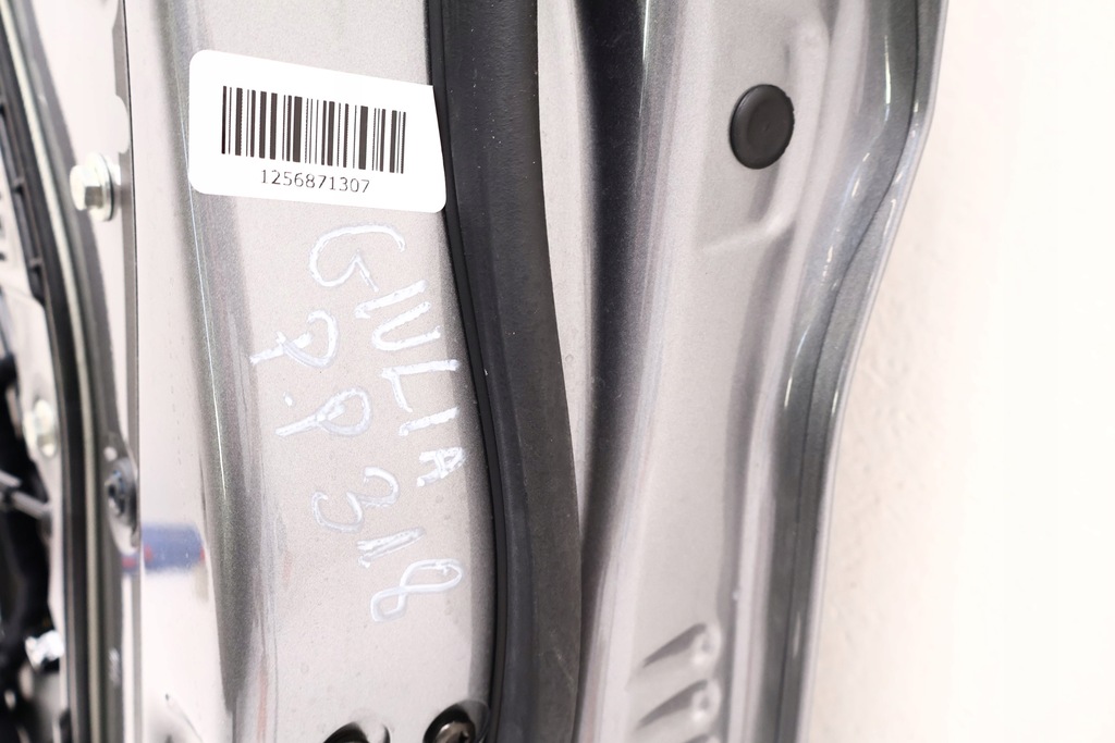 фото №10, Alfa romeo giulia двері праве перед 318