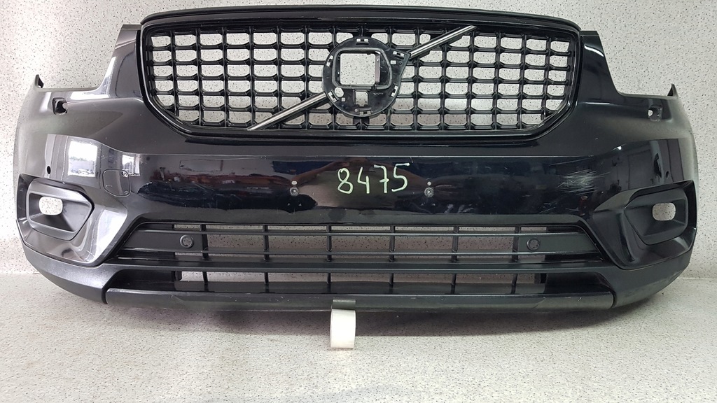 фото №1, Volvo xc40 xc r-design 2017 - бампер перед 8475