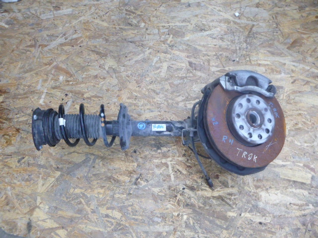 фото №1, Амортизационная стойка поворотный кулак vw t-roc правая перед