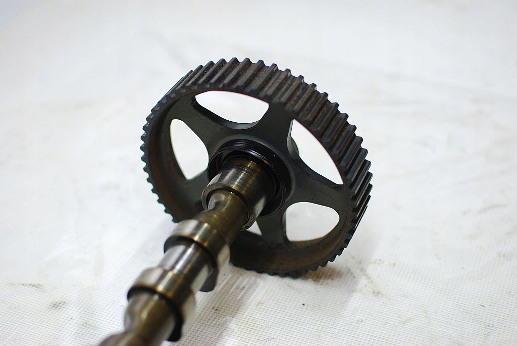 фото №10, Вал розподільного валу варіатор 06d109088b колесо розподільного валу a4 b6 2.0 fsi awa 150km