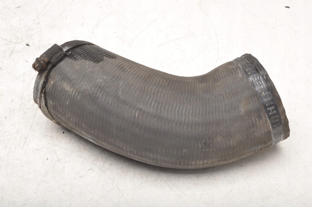 Купить Volvo s60 ii v60 2.4 d5 215km труба интеркулер 31261350