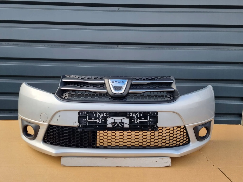 фото №1, Dacia sandero ii 2012- бампер перед оригинал b399