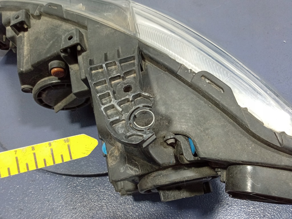 фото №3, Chrysler pacifica ii 16-20 фара правый противотуманная фара led 68228946ae