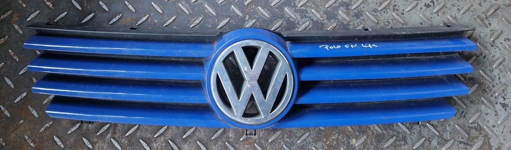 фото №1, Решітка радіатора vw polo 6n lift la5c