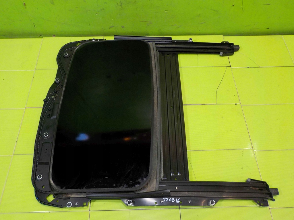 фото №1, Volvo s80 ii 08r люк 4n51-f53508-ad