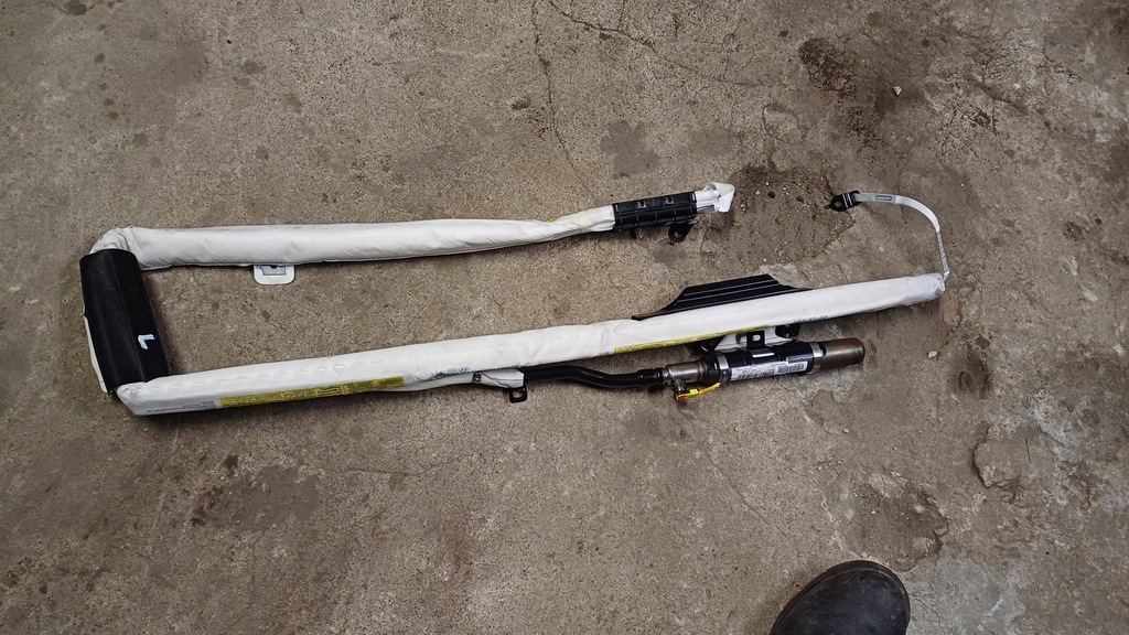 фото №1, Hyundai ix35 lift шторка безопасности левая 85010-2s500