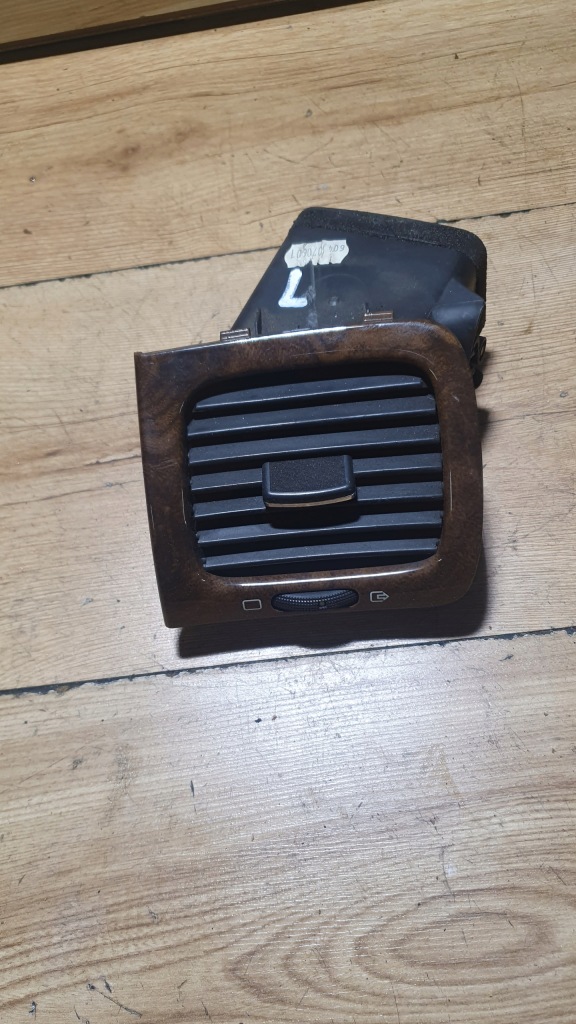 фото №1, Решётка обдув peugeot 607