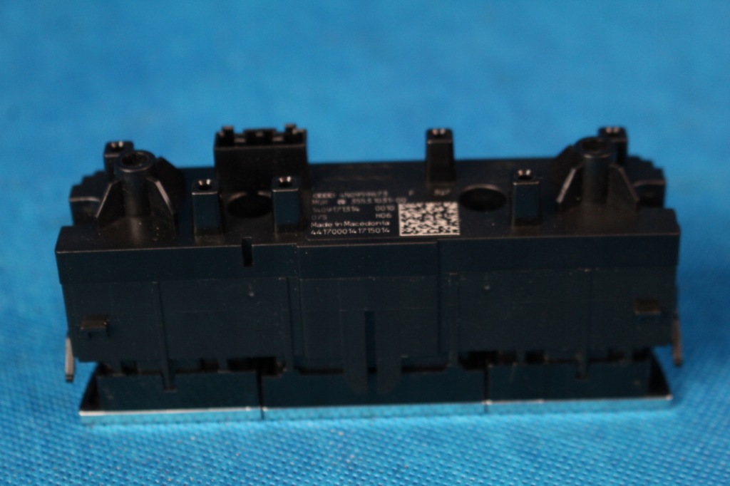 фото №8, Audi a8 d5 4n перемикач камера панель перемикачів 2018r 4n0959673f